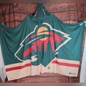 NHL Minnesota Wild Hooded Poncho LETS PLAY HOCKEY By WinCraft Rare OS AE-2690